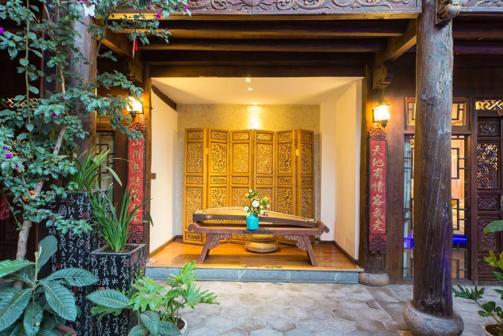 Lijiang Yuntian Palace Hotel Exterior foto
