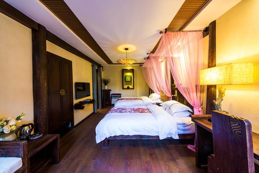Lijiang Yuntian Palace Hotel Exterior foto